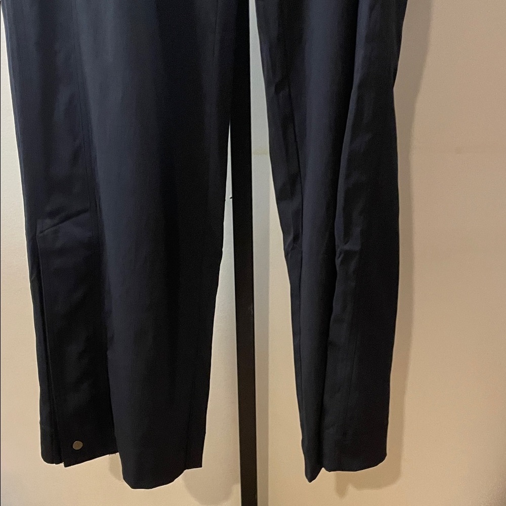 Athleta Women's Elegant Black Wide-Leg Pants - Picture 5 of 9
